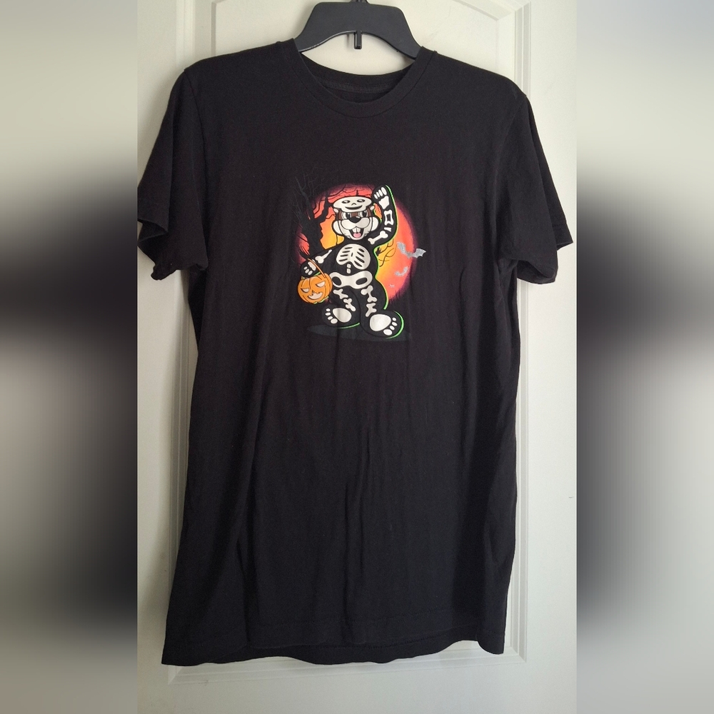 Buc-ee's 2022 Halloween Shirt Can't Talk Now Doing Spooky Stuff Size L Custome